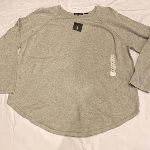 Lightweight Sweater - Picture 5 of 8